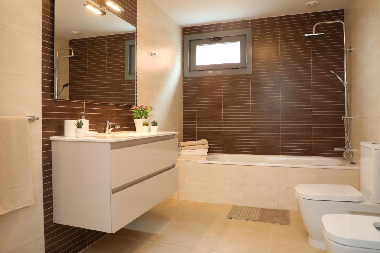 Chalet Vacacional Salnes Sur Con Piscina Cambados Bagian luar foto