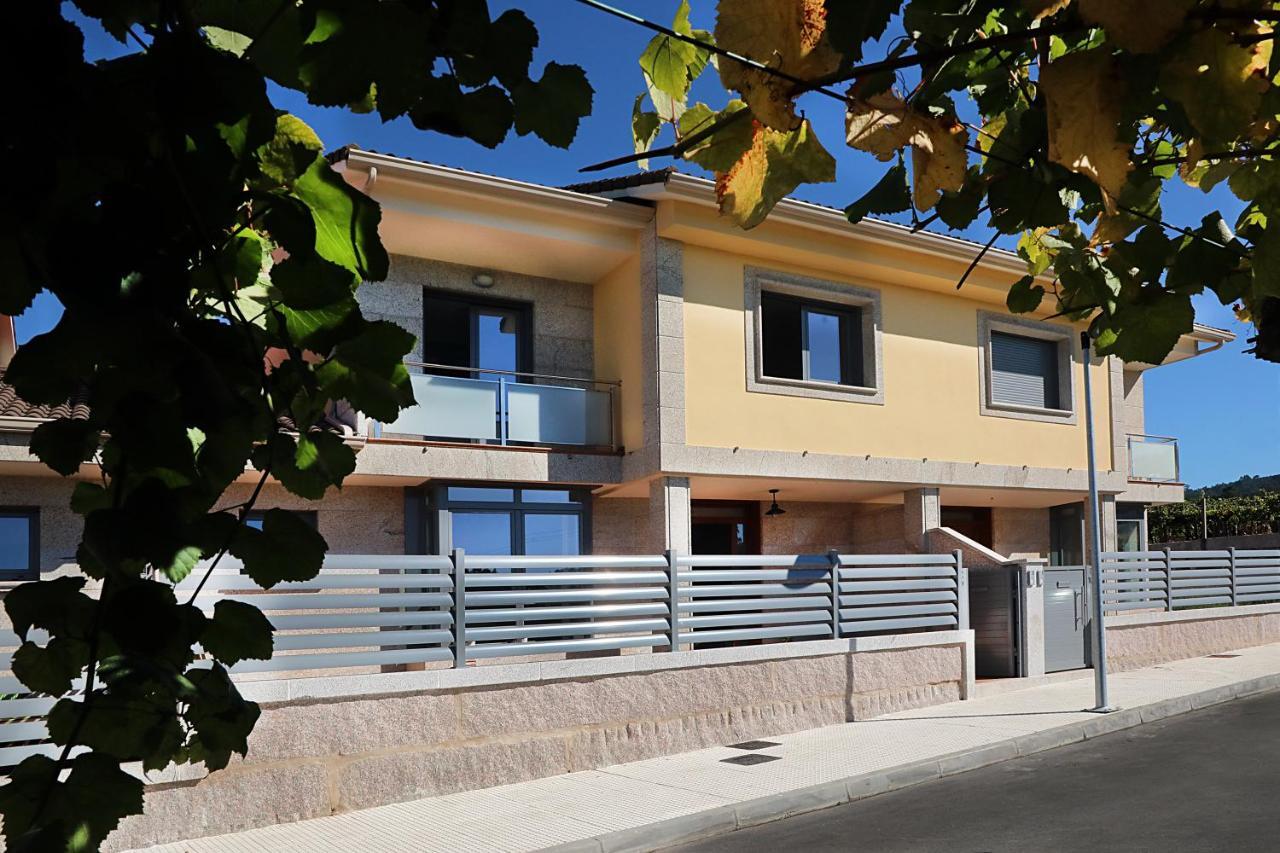 Chalet Vacacional Salnes Sur Con Piscina Cambados Bagian luar foto